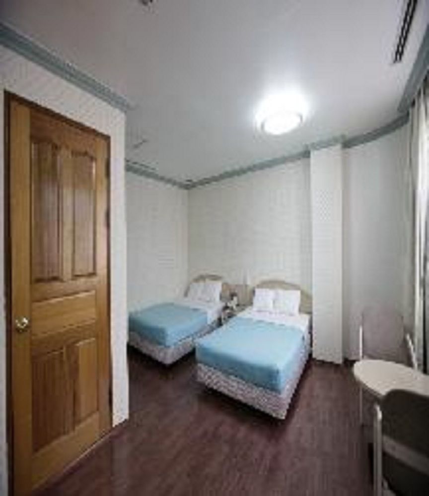 Geoje Tourist Hotel Exterior foto