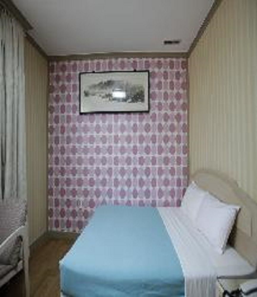Geoje Tourist Hotel Exterior foto
